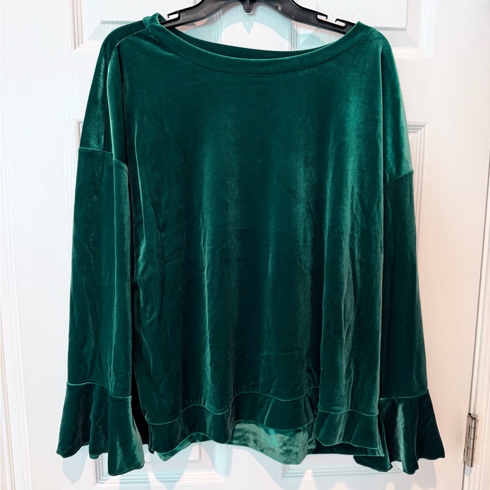 Green Velvet Flare Sleeve Top